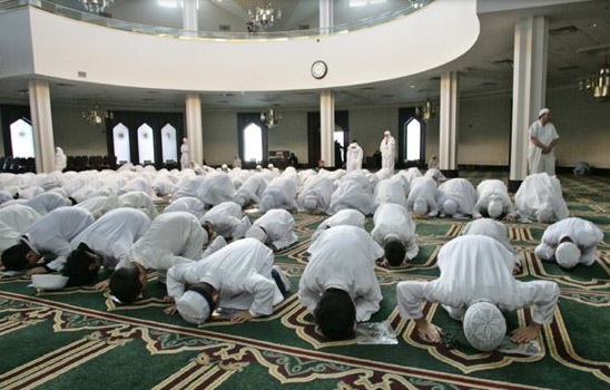 muslims-praying